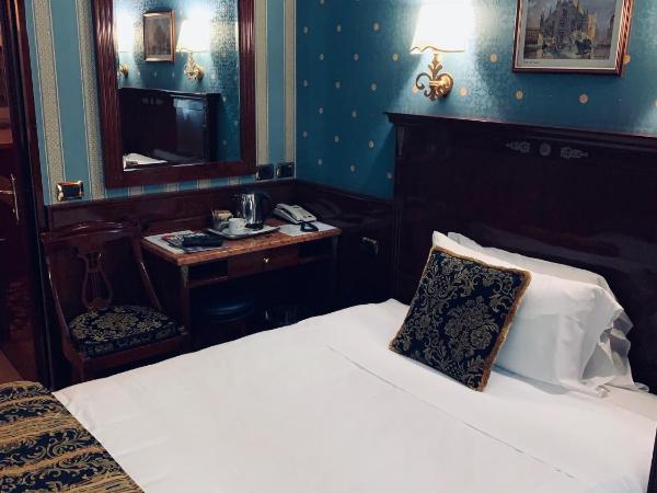 Hotel Vittoria : photo 1 de la chambre chambre double Économique