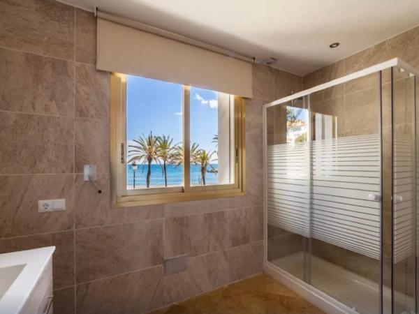 Puerto Banús Beach Apartments : photo 6 de la chambre appartement - vue sur mer