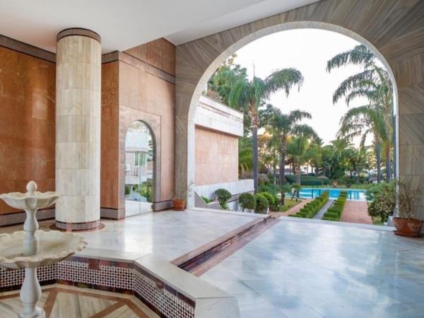 Puerto Banús Beach Apartments : photo 1 de la chambre appartement - vue sur mer