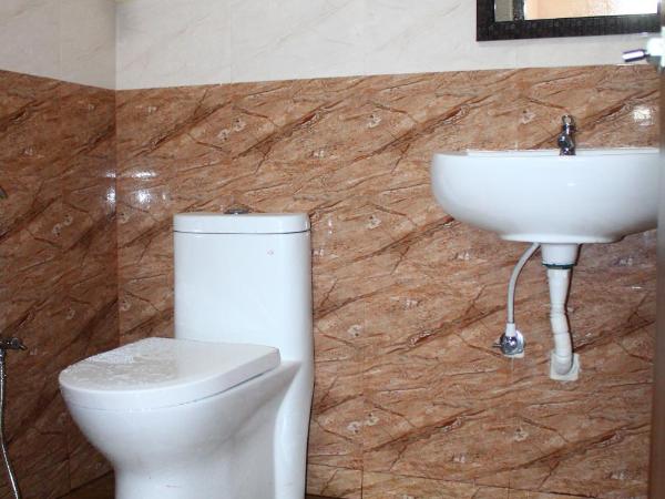 THE CHENNAI INN : photo 6 de la chambre chambre familiale