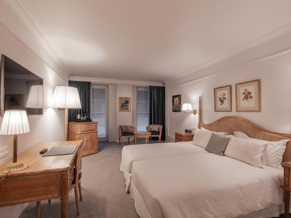 Hotel Manos Stephanie : photo 5 de la chambre chambre double ou lits jumeaux supérieure