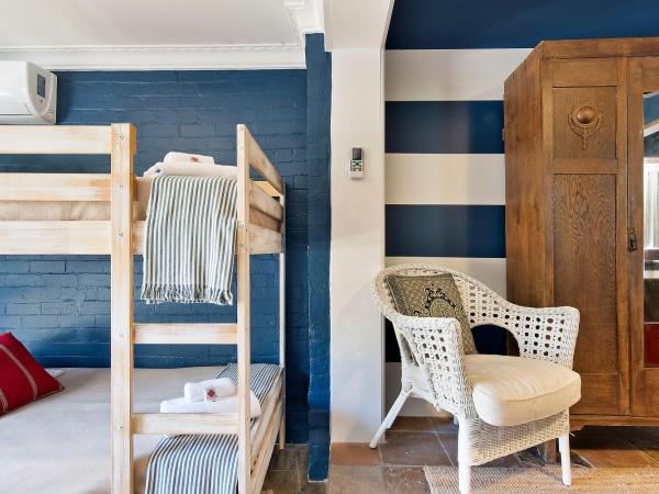 Manly Waves Studios & Apartments : photo 8 de la chambre suite familiale deluxe
