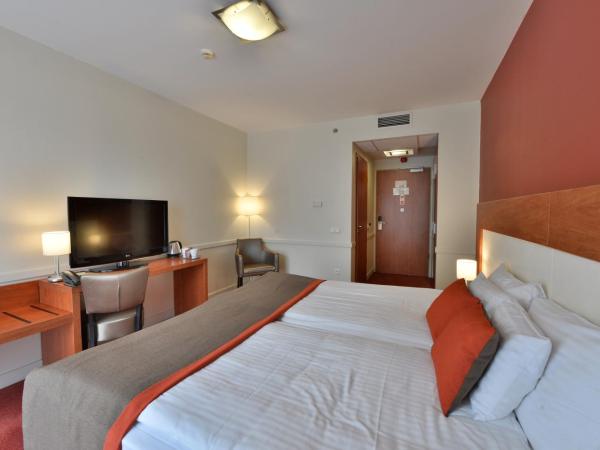 Hotel City Inn : photo 6 de la chambre chambre double ou lits jumeaux supérieure