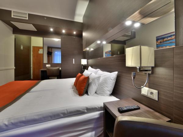 Hotel City Inn : photo 3 de la chambre chambre double ou lits jumeaux