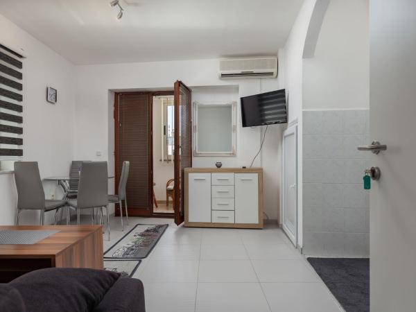 Apartments Smaila : photo 6 de la chambre appartement