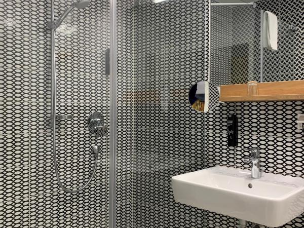 Hotel Schöne Aussicht : photo 2 de la chambre chambre simple standard