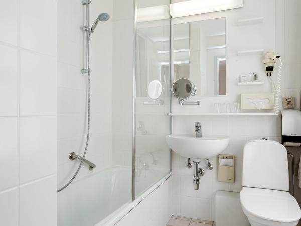 Hotel Bryghia : photo 3 de la chambre chambre double - vue sur canal