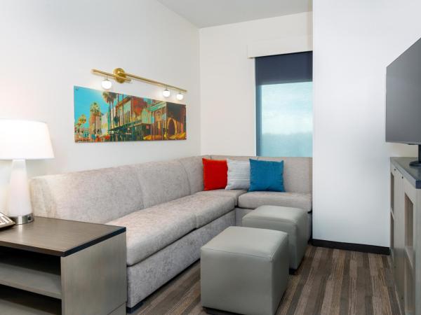 Hyatt House Tampa Airport/Westshore : photo 2 de la chambre king studio suite with kitchen and sofa bed