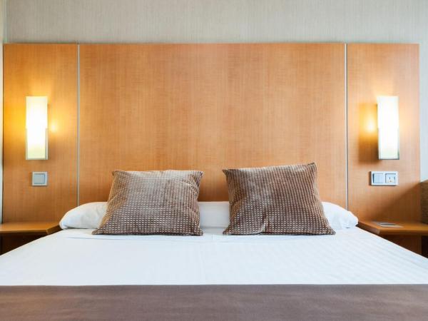 Posadas de España Malaga : photo 2 de la chambre chambre double ou lits jumeaux