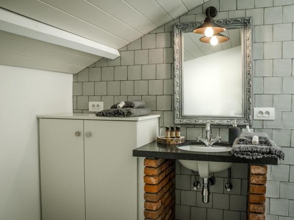 Hoeve Chartreuse : photo 6 de la chambre chambre quadruple - vue sur jardin