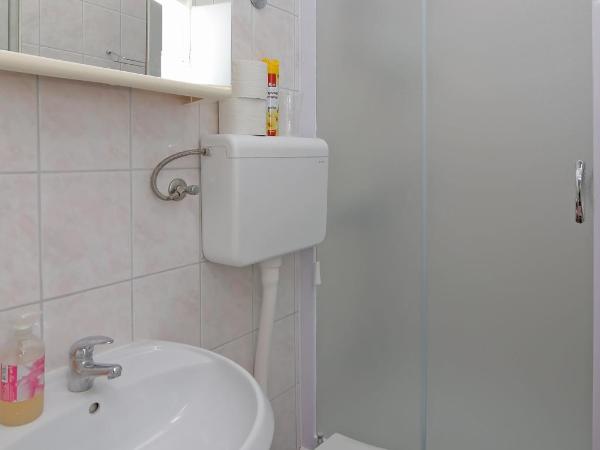 Rooms&Studios Rina : photo 6 de la chambre studio avec patio