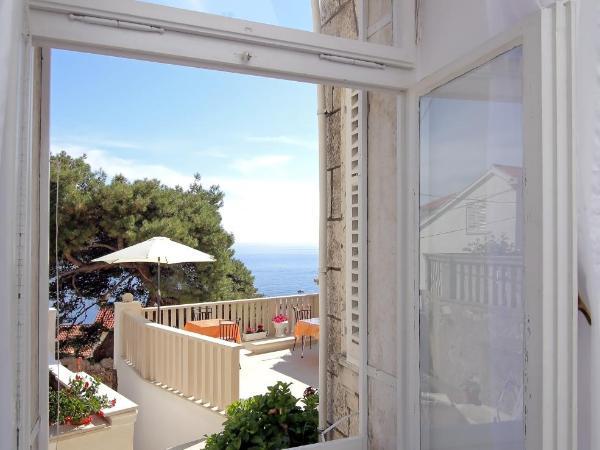 Rooms&Studios Rina : photo 5 de la chambre chambre double avec patio