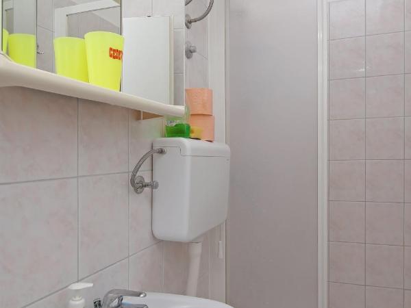 Rooms&Studios Rina : photo 6 de la chambre chambre double avec patio