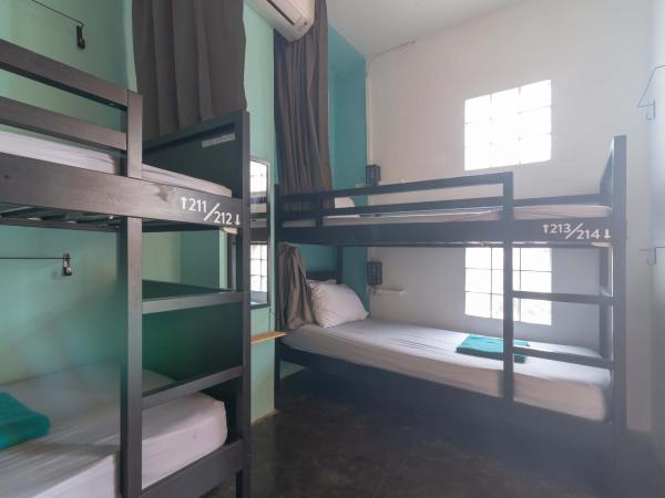 Wonderloft Hostel Kota Tua : photo 5 de la chambre lit dans dortoir mixte de 4 lits