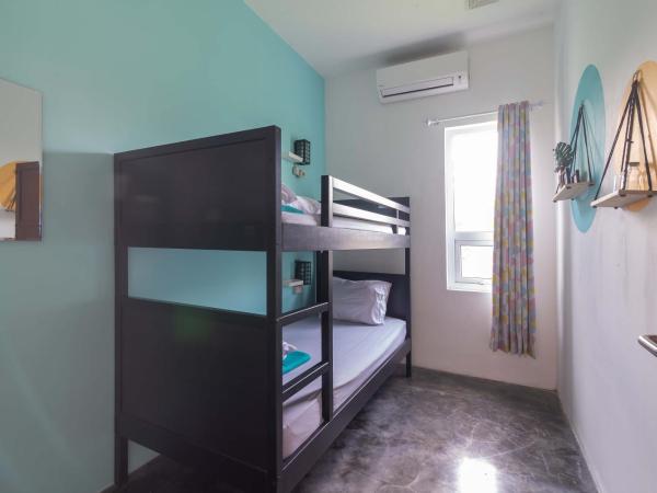 Wonderloft Hostel Kota Tua : photo 2 de la chambre chambre lits jumeaux Économique