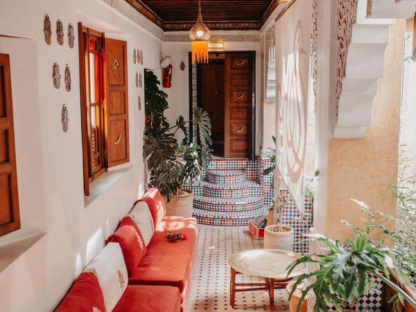 Riad Toyour- Riad of birds : photo 1 de la chambre appartement 2 chambres