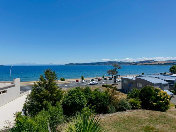 Baycrest Thermal Lodge : photo 9 de la chambre suite avec vue sur lac 