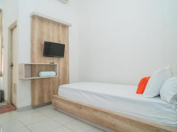 KoolKost Syariah near Universitas Moestopo Bintaro ( Minimum Stay 6 Nights ) : photo 8 de la chambre chambre simple