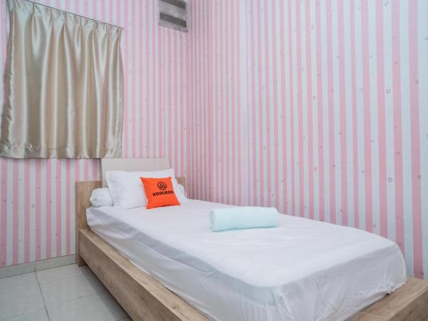 KoolKost Syariah near Universitas Moestopo Bintaro ( Minimum Stay 6 Nights ) : photo 1 de la chambre chambre simple