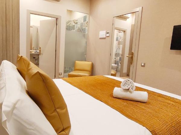 Casa Balmes : photo 2 de la chambre chambre double avec lit d'appoint – vue sur cour