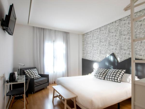 Hotel Urdanibia Park : photo 2 de la chambre chambre lit king-size