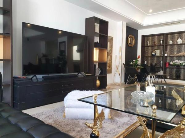 Puerto Banús Beach Apartments : photo 1 de la chambre appartement - vue sur mer