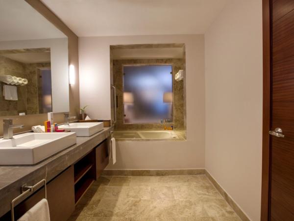 Grand Fiesta Americana Veracruz : photo 4 de la chambre suite master