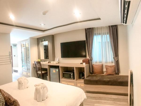 Hotel De Sripoom -SHA Extra Plus : photo 2 de la chambre chambre double deluxe avec baignoire