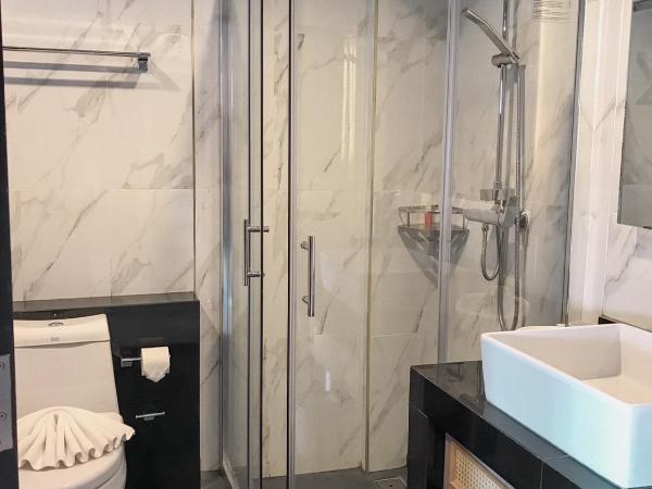 Hotel De Sripoom -SHA Extra Plus : photo 10 de la chambre chambre double deluxe avec baignoire