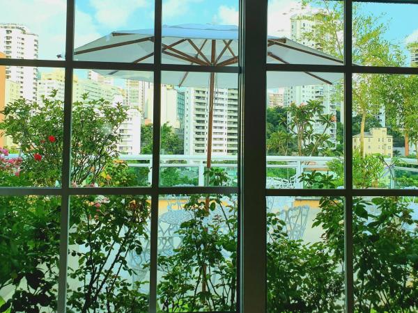 Hotel Pousada Pacaembu : photo 3 de la chambre chambre lits jumeaux avec salle de bains privative séparée