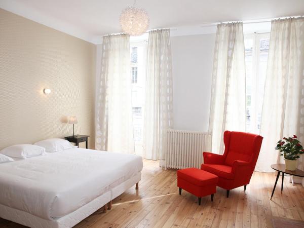 Hôtel Le Roncevaux : photo 3 de la chambre chambre double deluxe