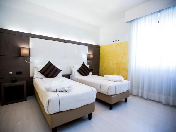Agape Hotel AA Hotels : photo 4 de la chambre chambre double ou lits jumeaux standard