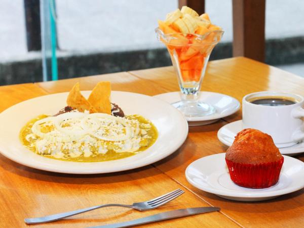 Hotel Central : photo 3 de la chambre chambre lit king-size