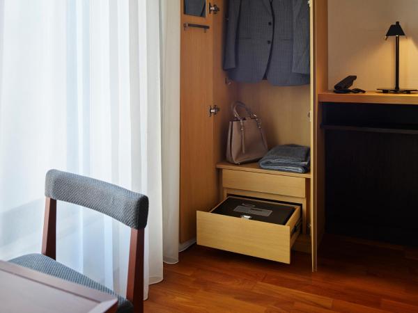 Mitsui Garden Hotel Osaka Premier : photo 1 de la chambre comfort double room with no view - non-smoking