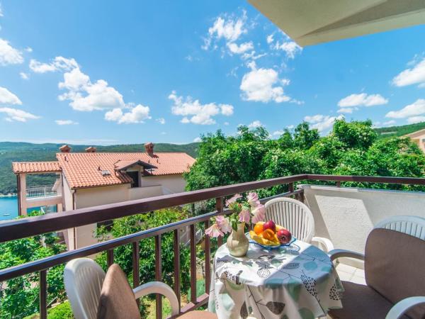 Apartments Pino Rabac : photo 3 de la chambre appartement