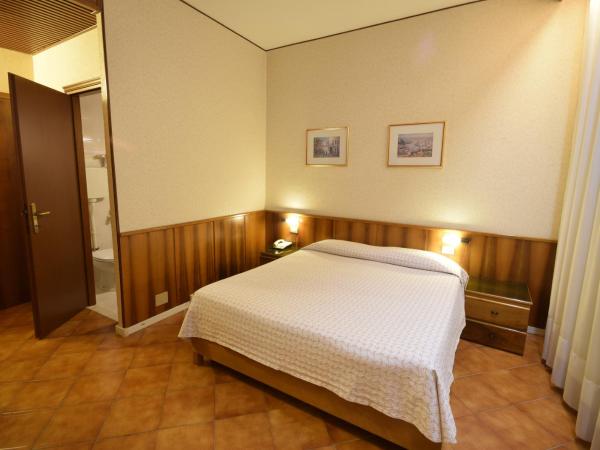 Euromotel Croce Bianca : photo 8 de la chambre chambre triple
