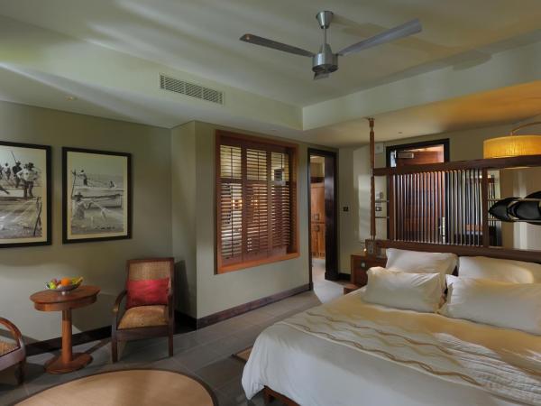 Trou aux Biches Beachcomber Golf Resort & Spa : photo 2 de la chambre suite junior