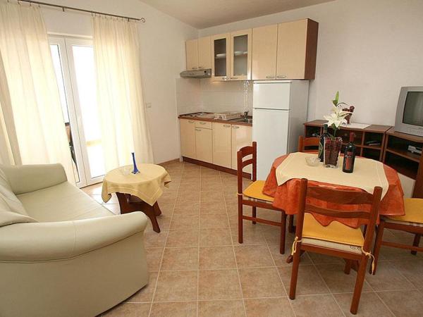 Apartments Lukić 1944 : photo 5 de la chambre appartement