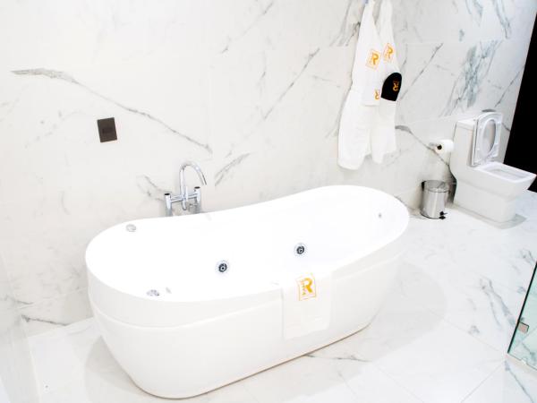 Ramë Hotel Boutique : photo 9 de la chambre suite présidentielle