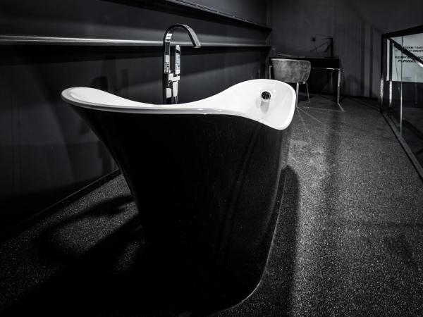 Black Hotels Köln : photo 2 de la chambre loft supérieur black