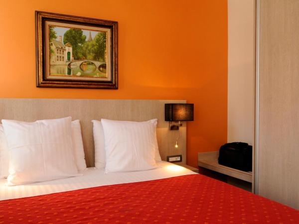 Hotel Albert I : photo 1 de la chambre chambre triple