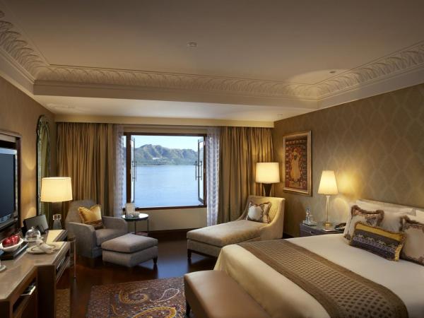 The Leela Palace Udaipur : photo 7 de la chambre chambre grand heritage - vue sur lac