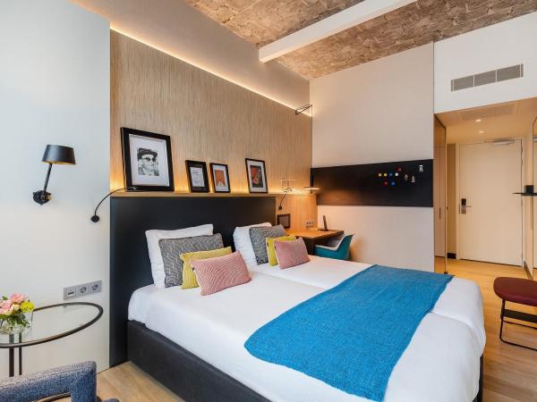 Postillion Hotel WTC Rotterdam : photo 7 de la chambre chambre lits jumeaux standard