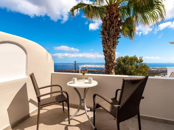 Hotel Thira : photo 5 de la chambre suite junior