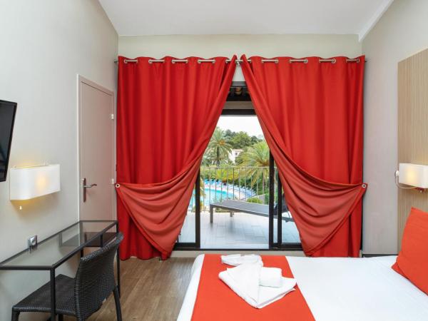 SOWELL HOTELS Saint Tropez : photo 2 de la chambre chambre double supérieure