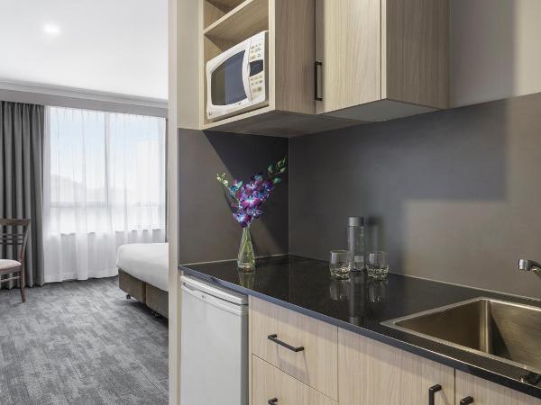 Oaks Sydney North Ryde Suites : photo 2 de la chambre studio exécutif