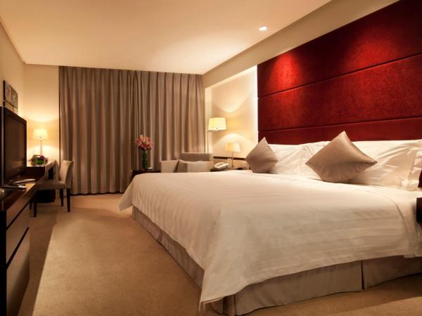 Howard Johnson Parkland Hotel Dalian : photo 2 de la chambre chambre lit king-size deluxe