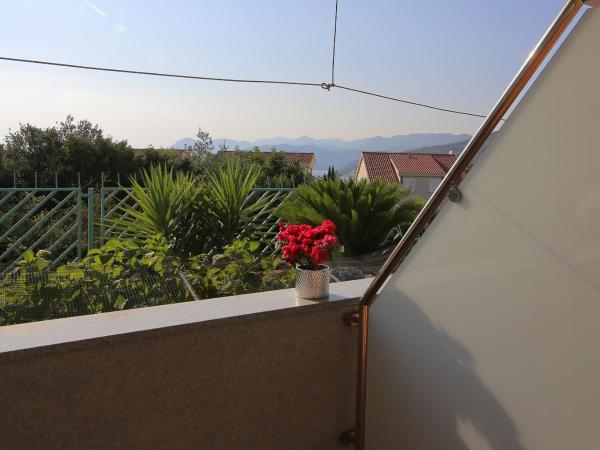 Villa Antea Apartments : photo 7 de la chambre studio avec lits jumeaux et terrasse