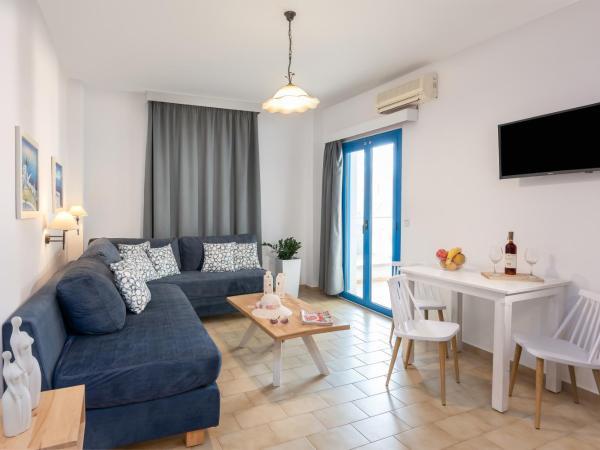 Nana Angela Apartments : photo 8 de la chambre appartement supérieur