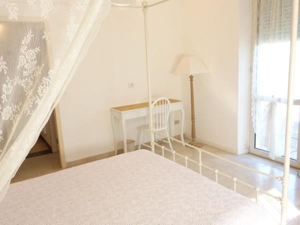Euromotel Croce Bianca : photo 6 de la chambre chambre double avec balcon